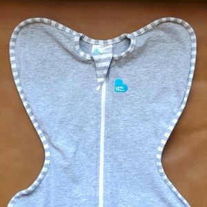 NWOT | Love to Dream swaddle | small